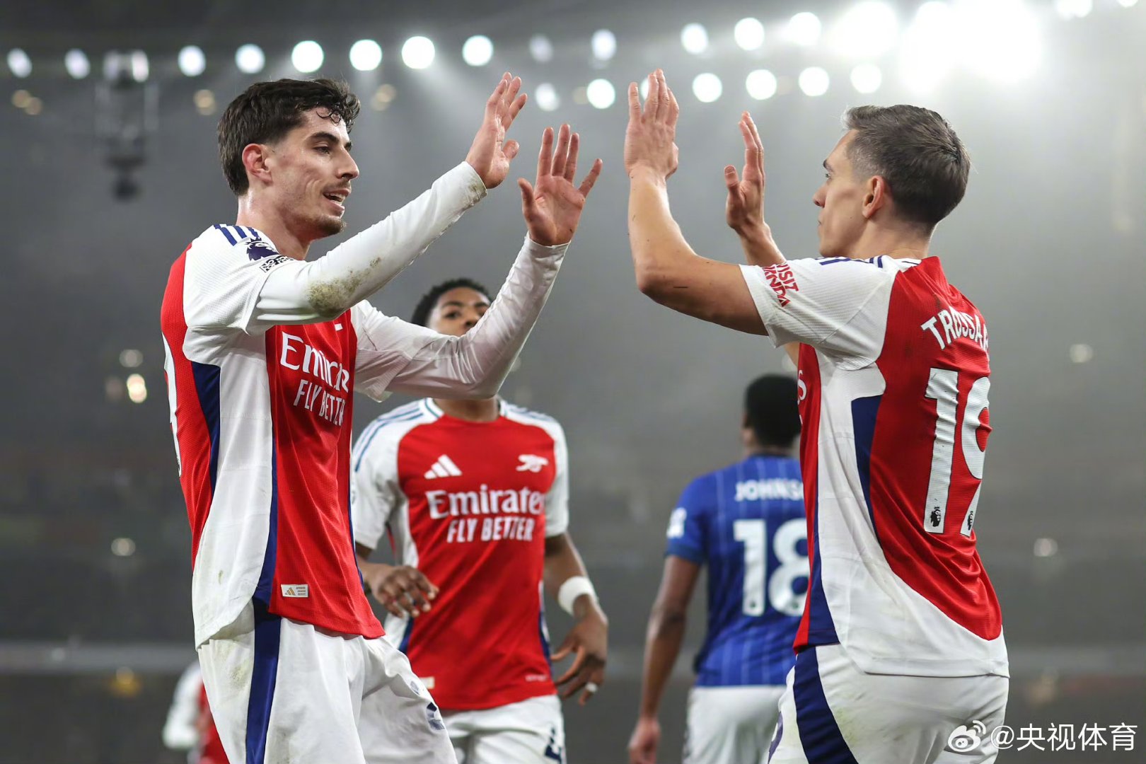 包含阿森纳客场2:2战平诺维奇,克霍萨特梅开二度的词条 包含阿森纳客场2:2战平诺维奇,克霍萨特梅开二度的词条