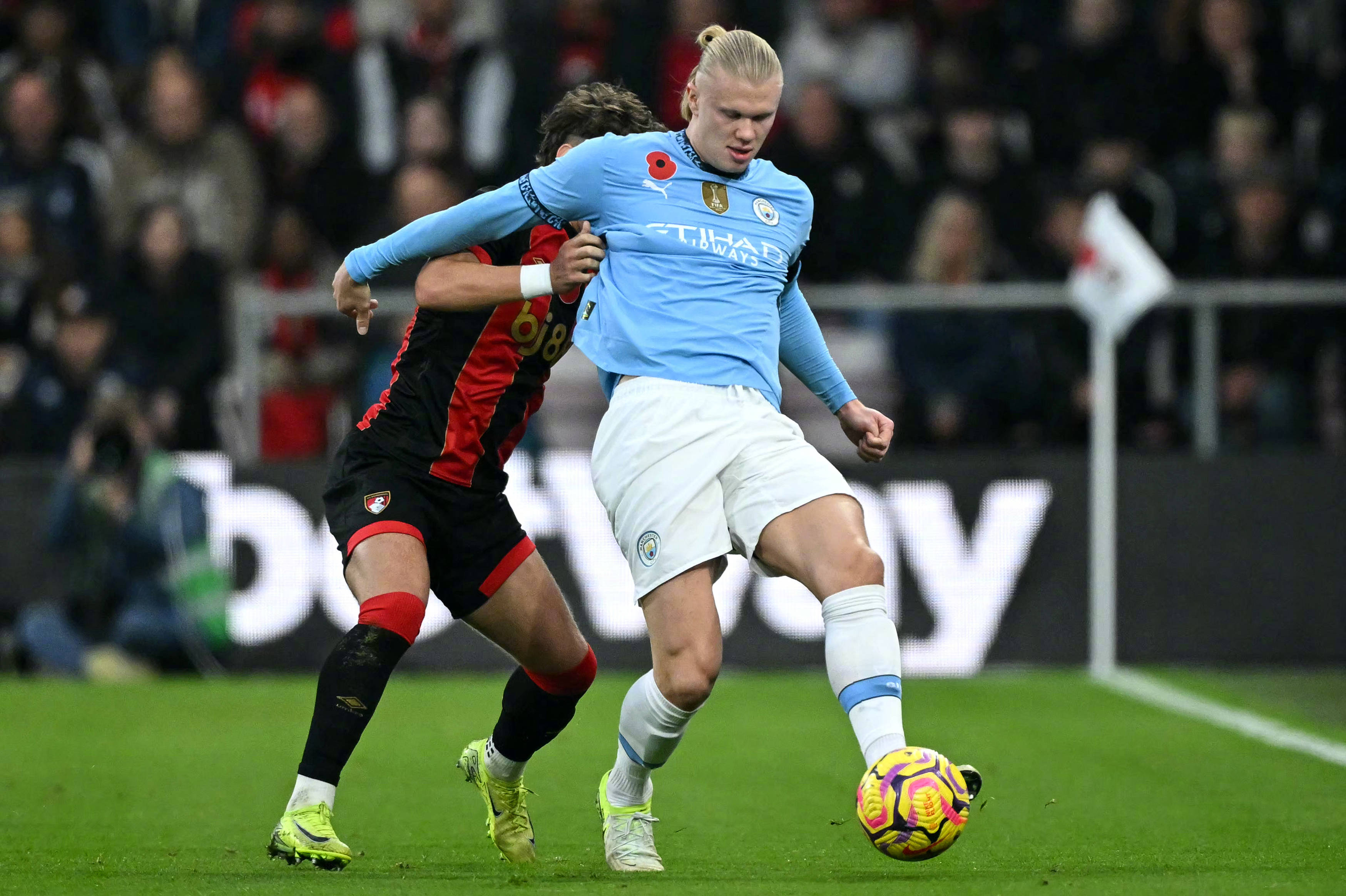 关于曼城主场遭遇绝杀,惨遭伯恩茅斯绝平的信息 关于曼城主场遭遇绝杀,惨遭伯恩茅斯绝平的信息