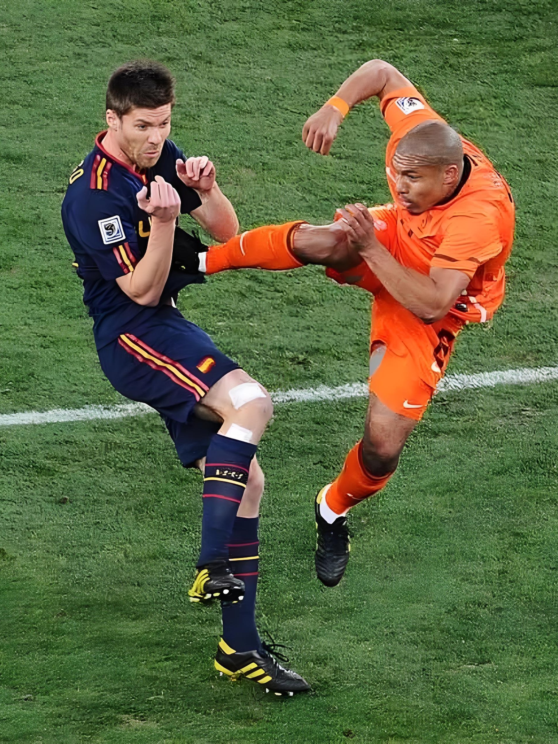 包含精彩足球比赛疯狂进行,激情迸发的词条 包含精彩足球比赛疯狂进行,激情迸发的词条