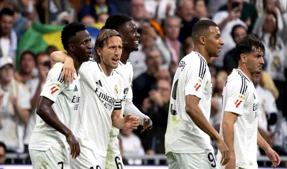 里尔连续两场比赛不胜,状态低迷 里尔连续两场比赛不胜,状态低迷