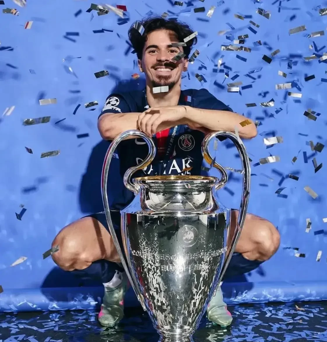 巴黎豪取大胜，一路向前晋级