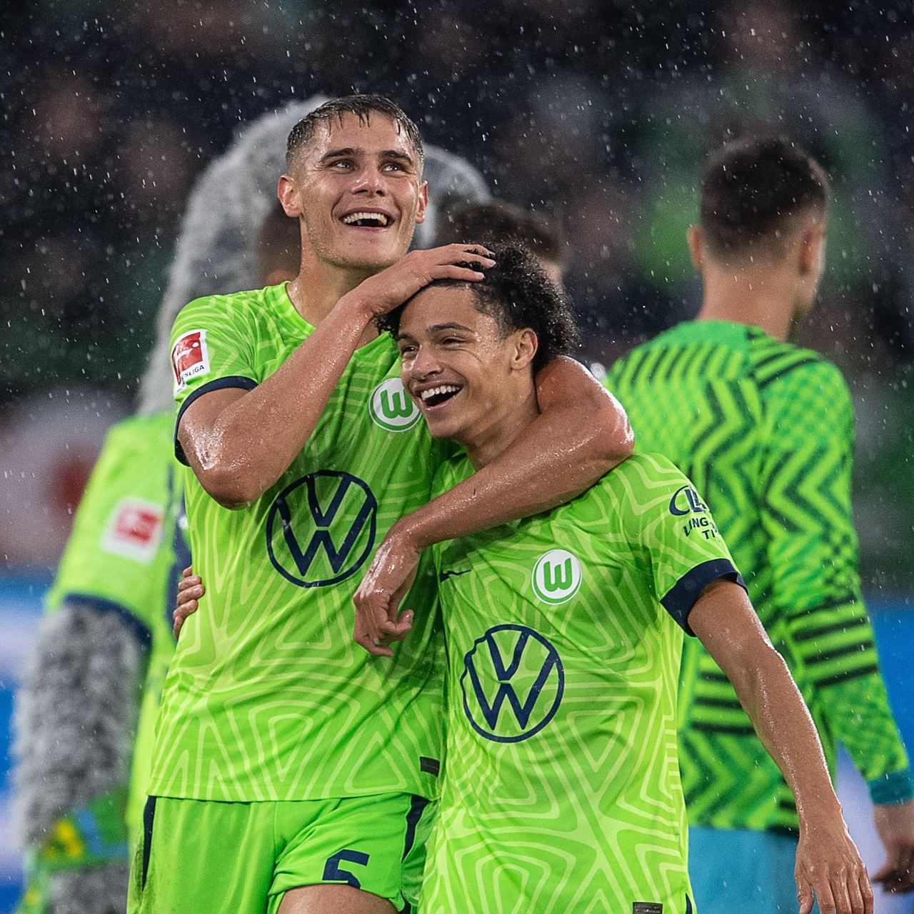 沃尔夫斯堡主场压制对手，实力有增