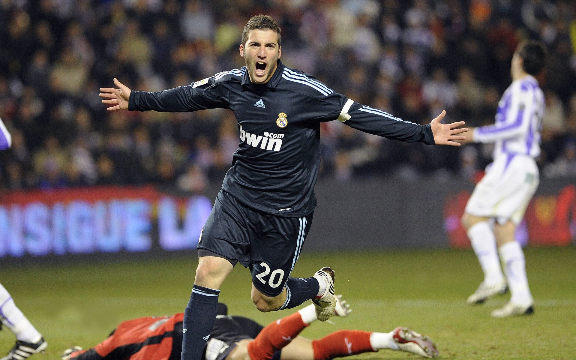 东方星光与绿色狂潮,孙铭徽的高光与凯尔特人的完胜